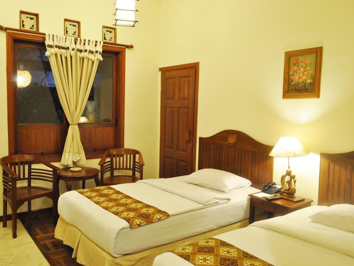 קדירי Bukit Daun Hotel And Resort מראה חיצוני תמונה
